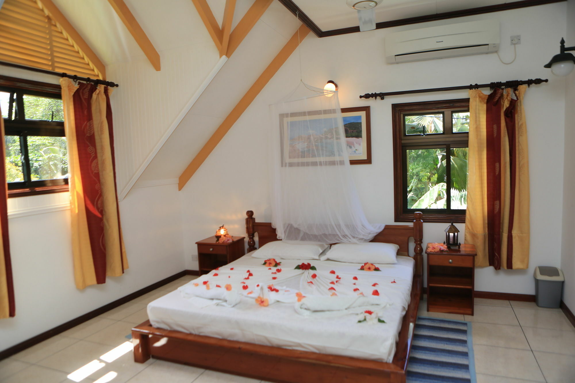 Chalet D Anse Reunion La Digue  Extérieur photo